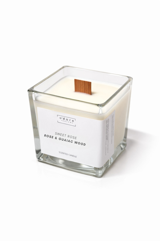 o'dore sójová svíčka SWEET ROSE Rose & Guiaiac wood 1